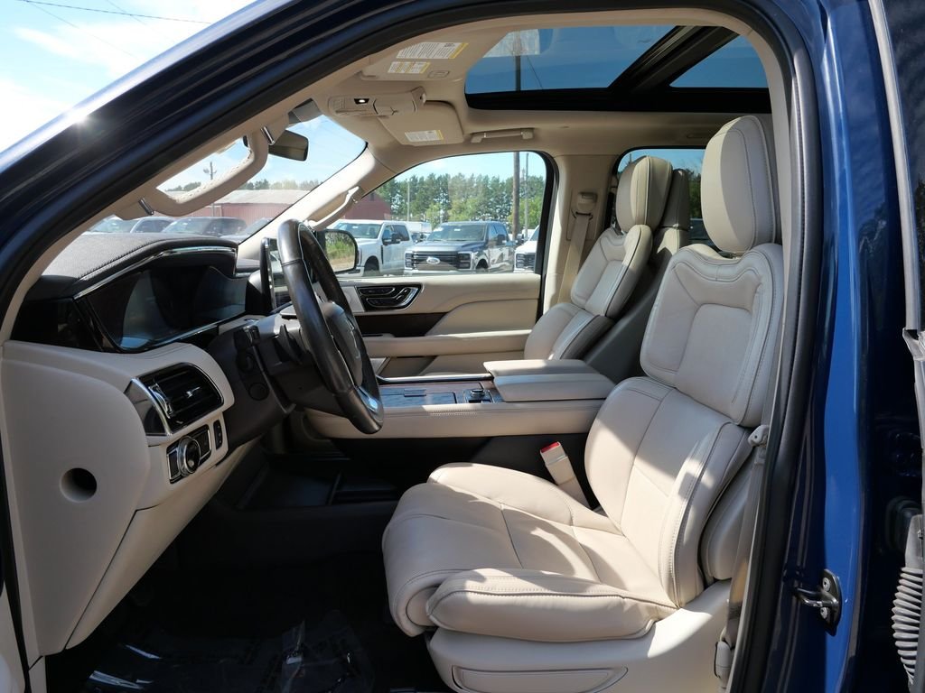 Certified Used 2019 Blue Lincoln Reserve image 21