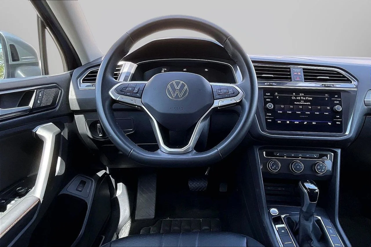 Used 2024  Volkswagen 2.0T Wolfsburg Edition image 11