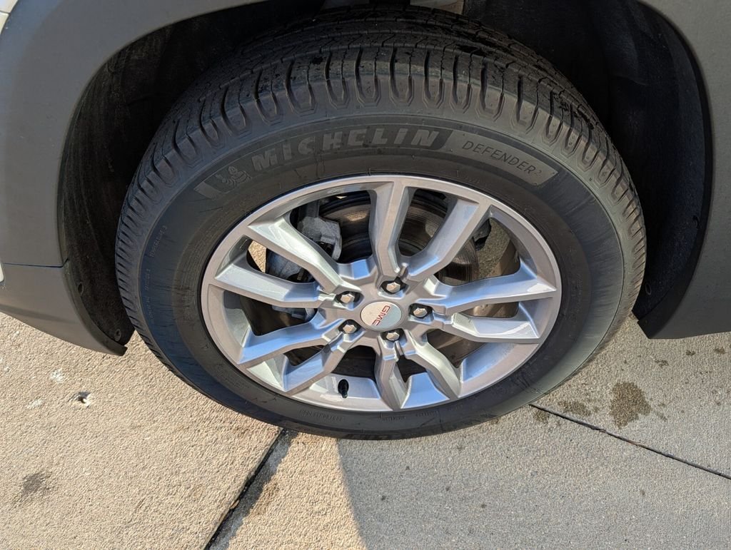 2022 GMC Terrain SLT - Photo 9