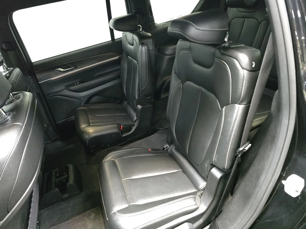 Used 2024 Black Jeep Limited image 31