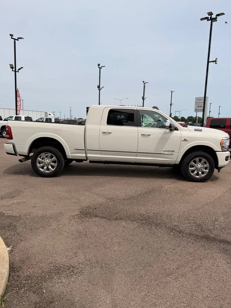 2021 RAM Ram 2500 Pickup Laramie Limited - Photo 18