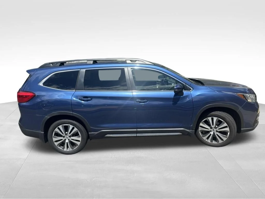 Used 2019 Blue Subaru Limited image 9
