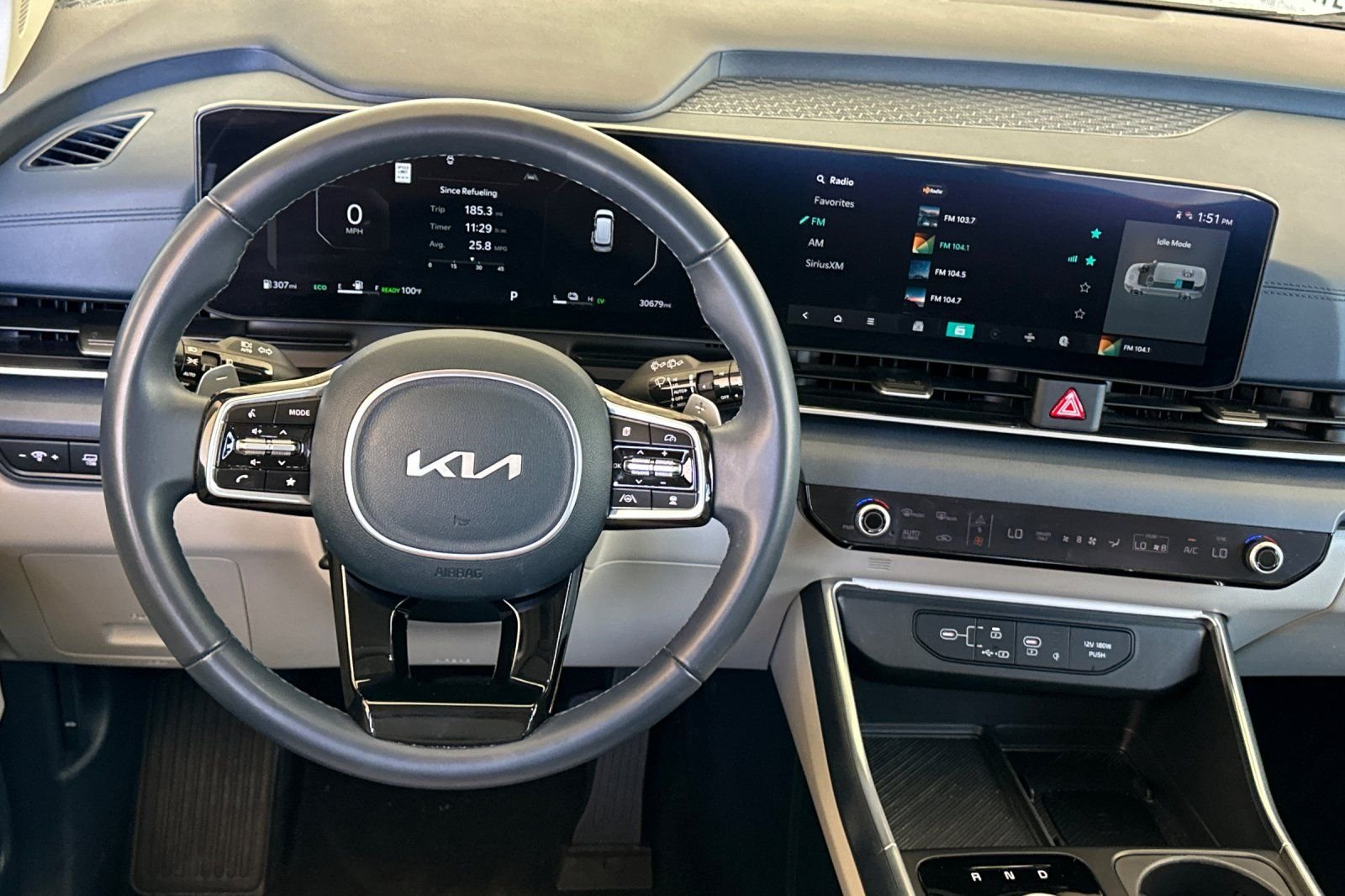 Used 2025 White Kia SX image 15