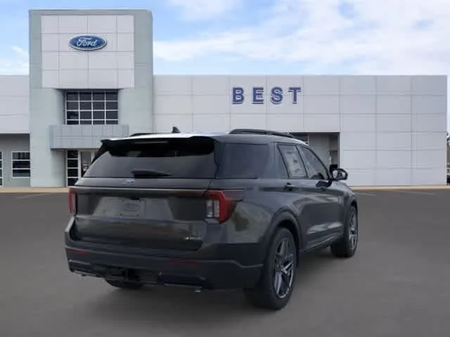 New 2026 Agate Black Metallic Ford ST-Line image 8
