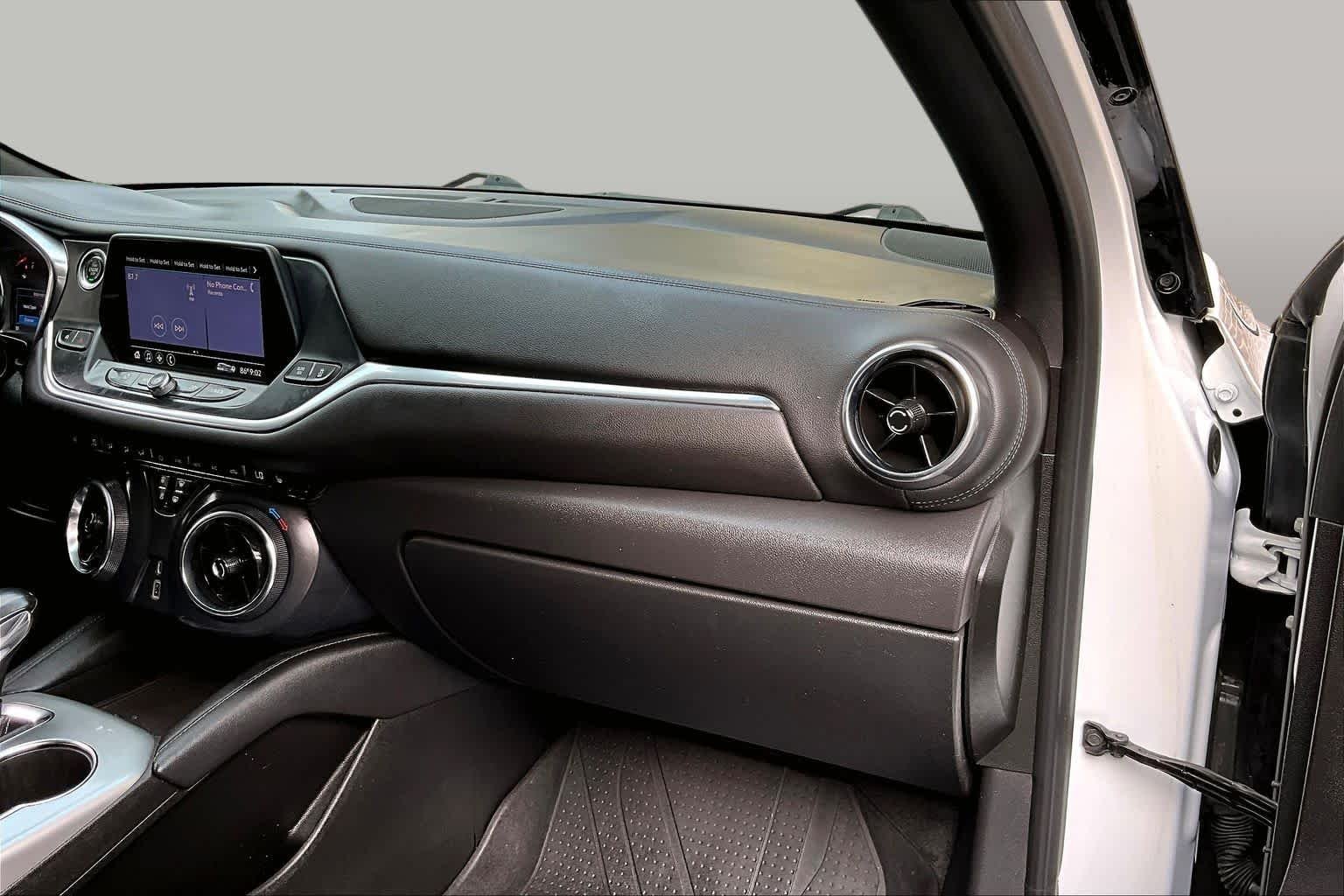 Used 2020 Summit White Chevrolet LT image 18