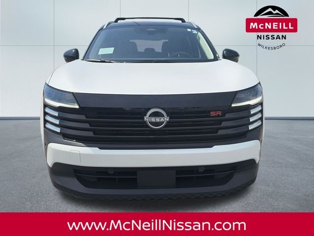 New 2026 Aspen White TriCoat / Super Black Two-tone Nissan SR image 2