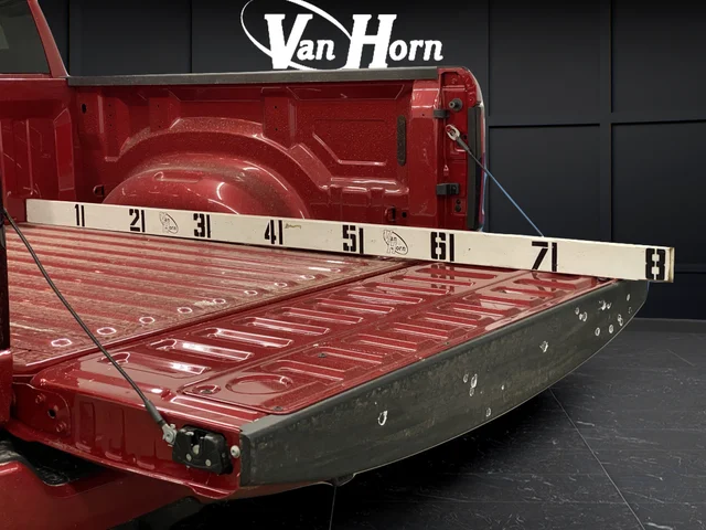 New 2026 Molten Red Pearl-Coat Exterior Paint RAM Big Horn/Lone Star image 16
