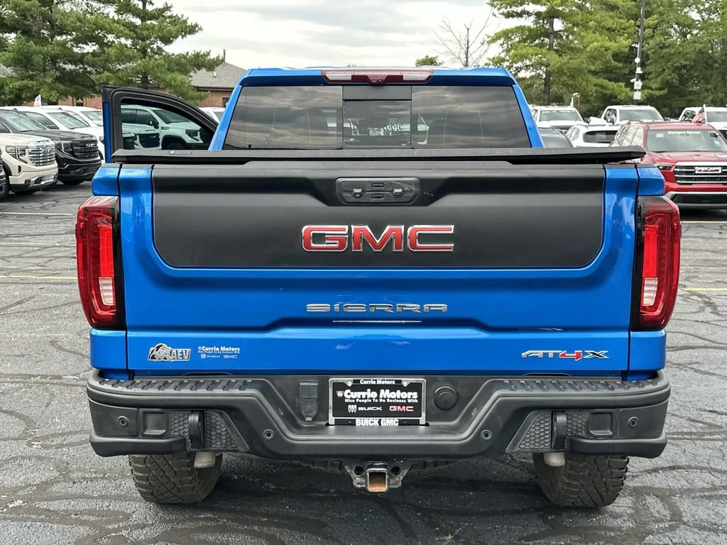Certified Used 2023 DYNAMIC BLUE METALLIC GMC AT4X image 28