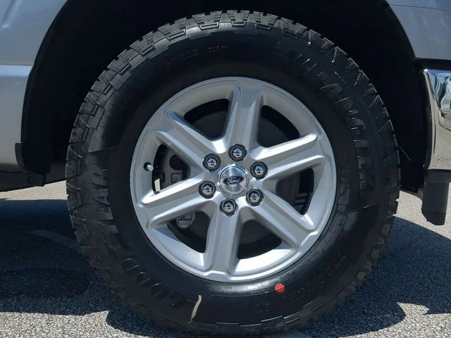 New 2026 Silver Ford Lariat image 11