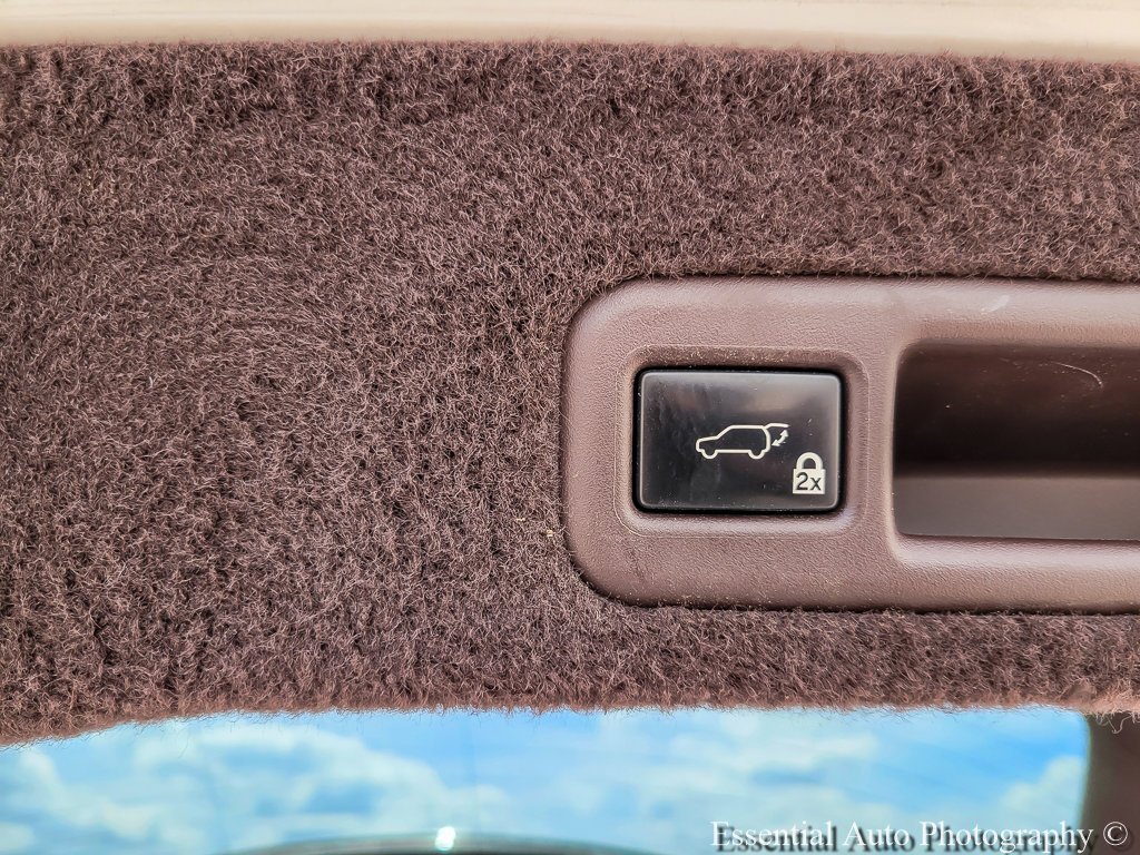 Used 2019 White Lexus 350 image 21