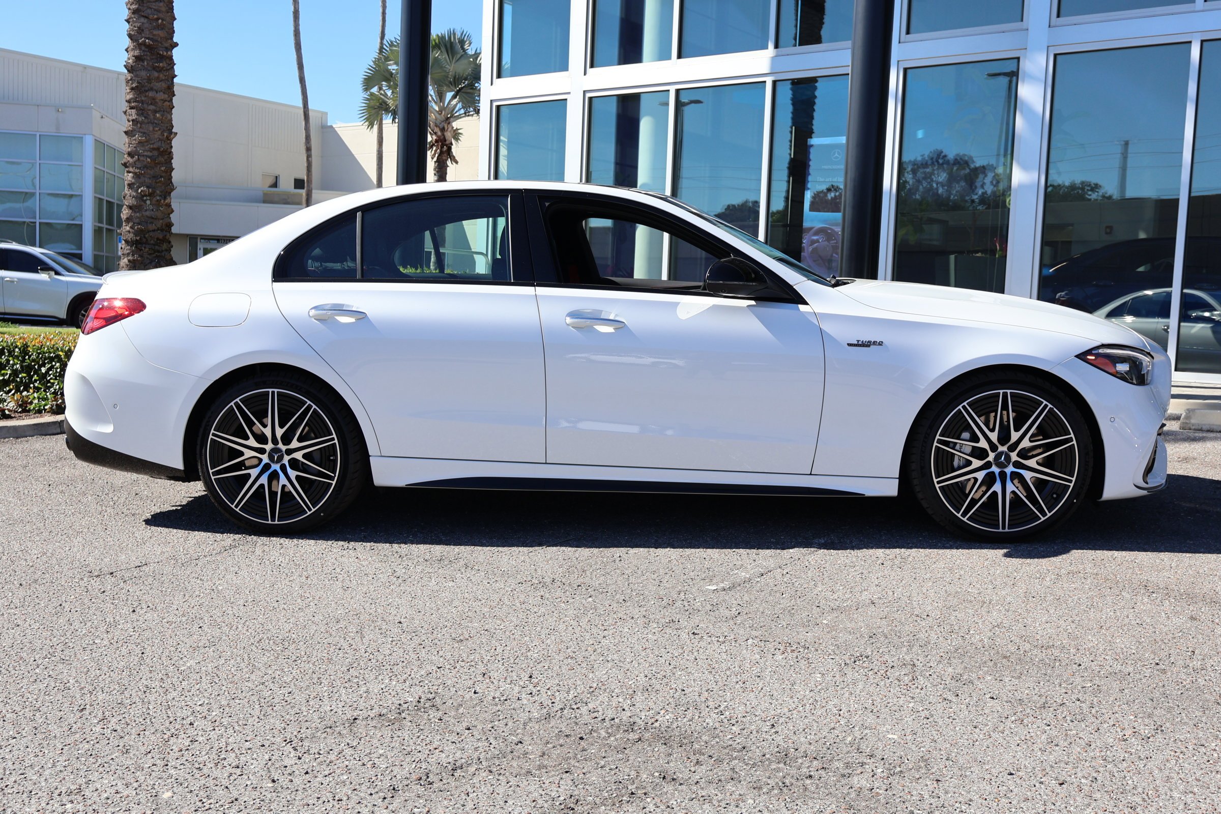New 2026 MANUFAKTUR Moonlight White Metallic Mercedes-Benz AMG® C 43 image 39