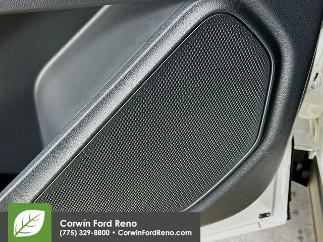 New 2026 Star White Metallic Tri-Coat Ford Platinum image 20