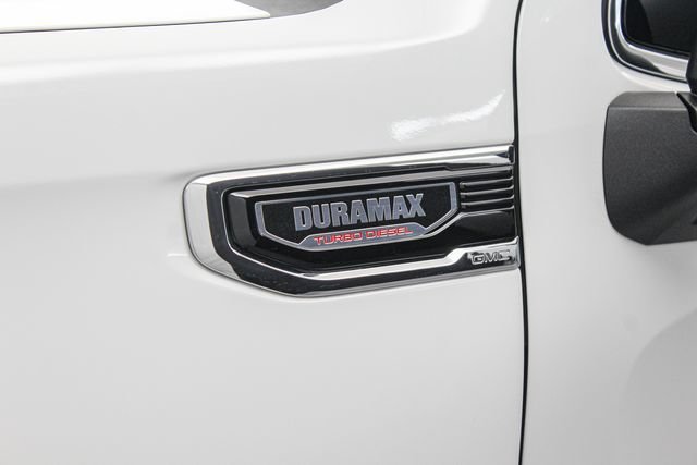 New 2026 Summit White GMC SLE image 13