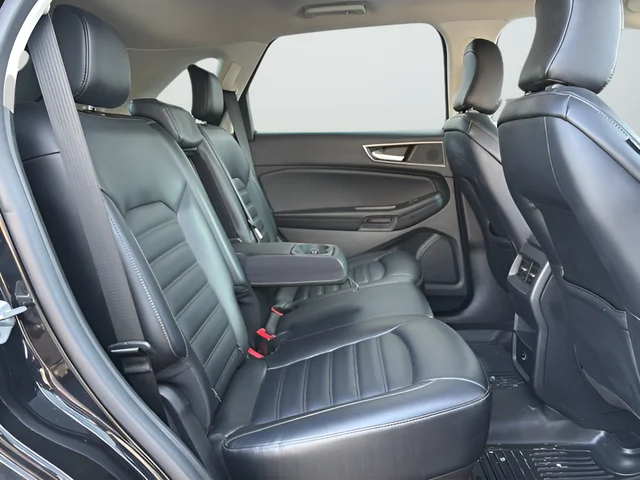 2022 Ford Edge SEL - Photo 14