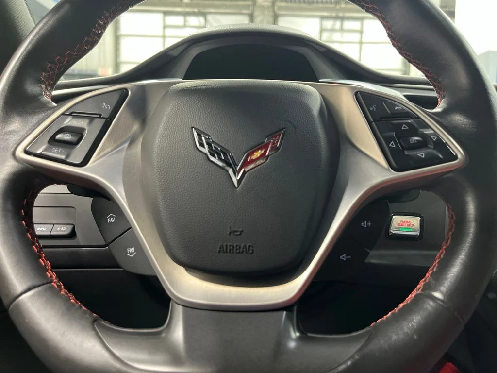 Used 2016 Arctic White Chevrolet Stingray image 25