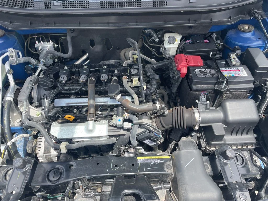 Used 2024 Blue Nissan S image 25