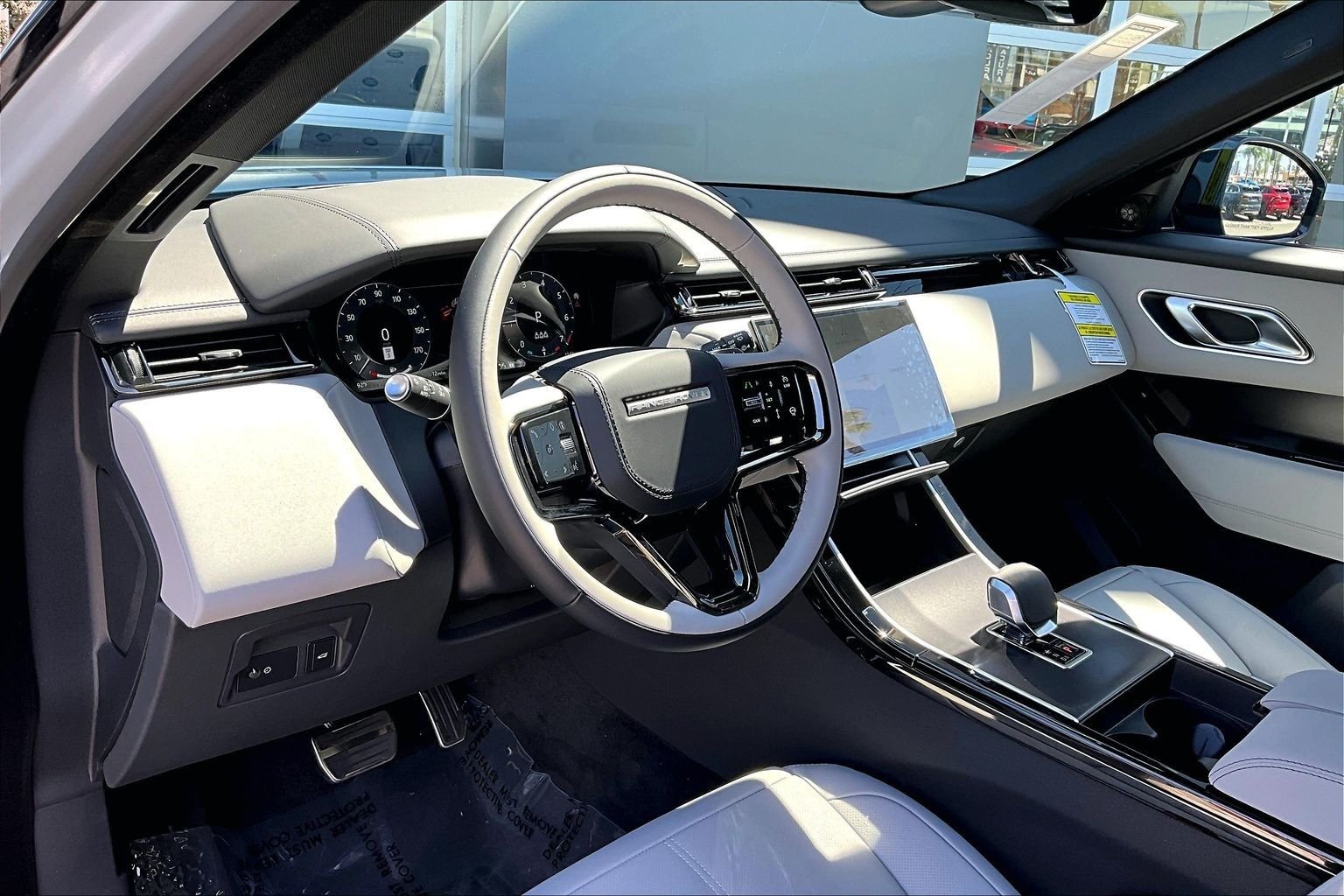 New 2026 Arroios Grey Land Rover Belgravia Edition image 6