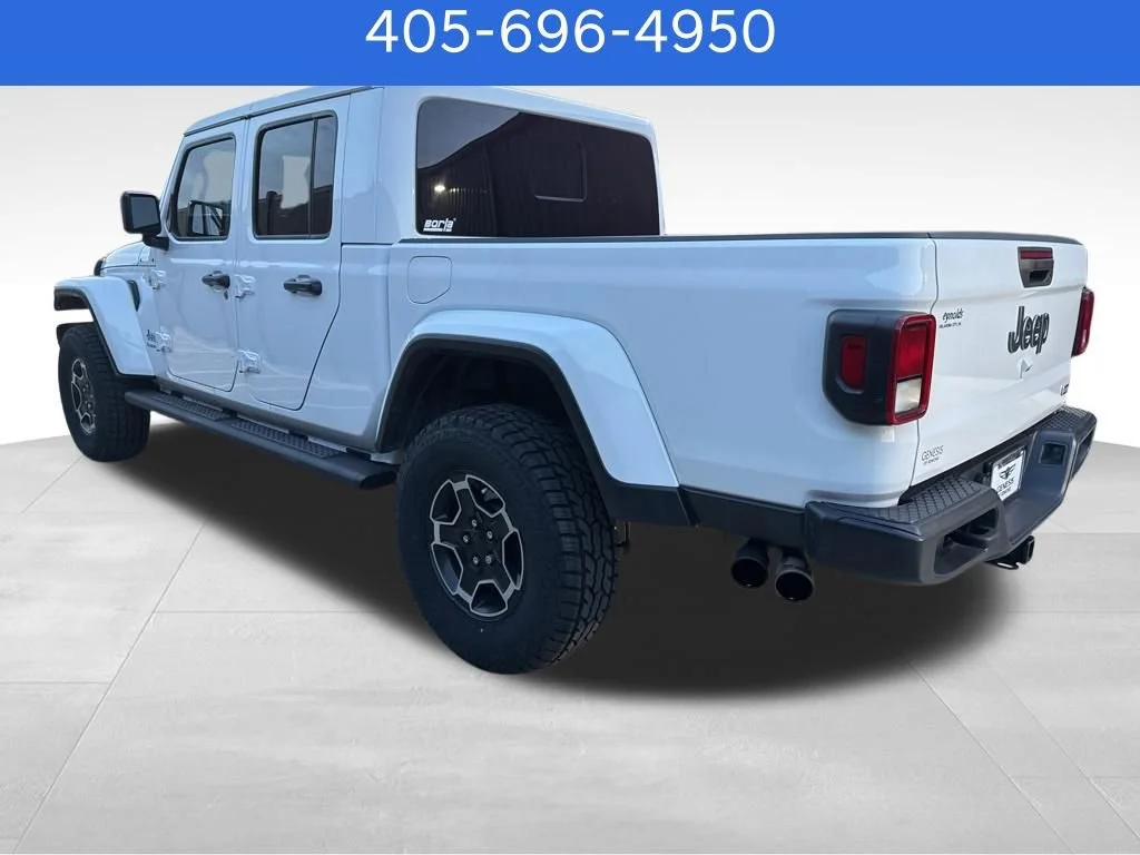 Pre-Owned 2020 Jeep Gladiator Overland