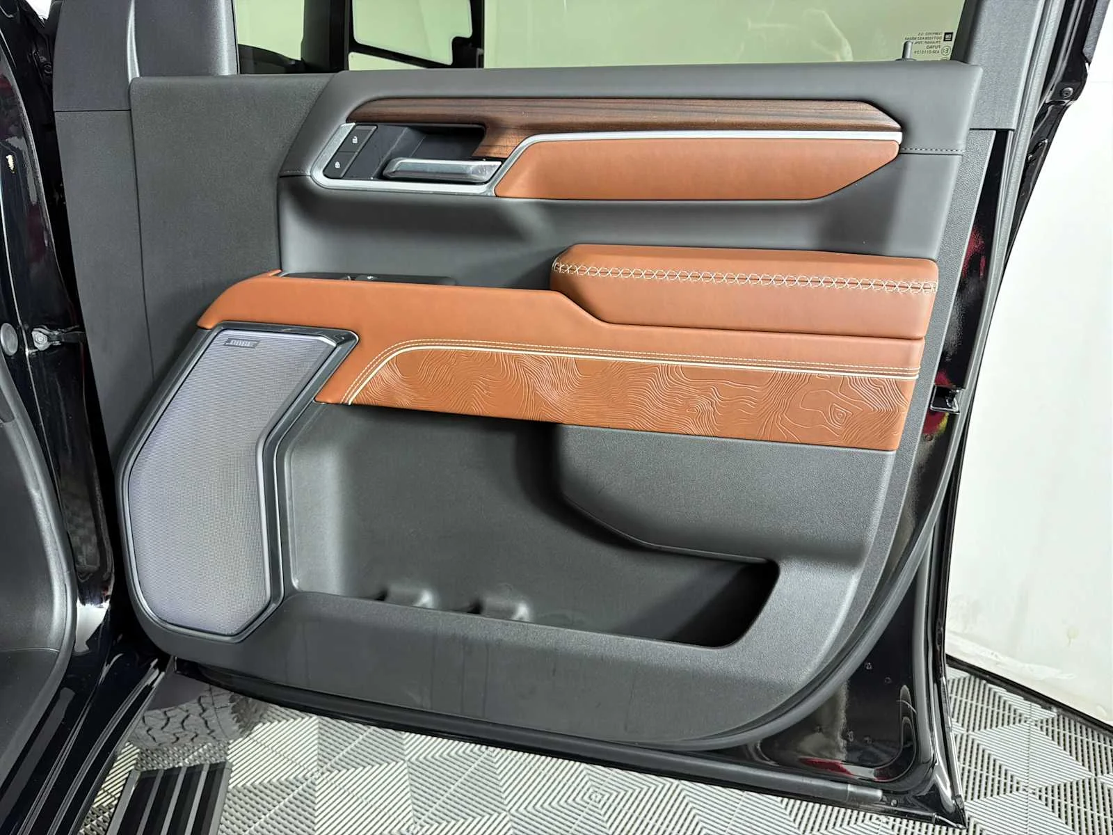 New 2026 Onyx Black GMC Denali Ultimate image 13