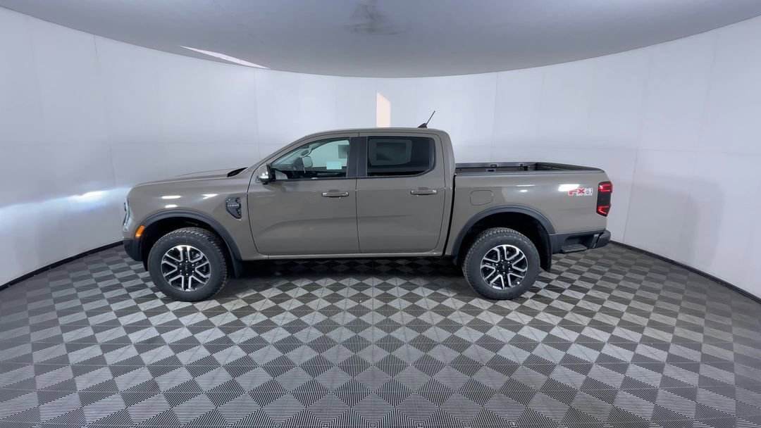 New 2025 Marsh Gray Ford Lariat image 5