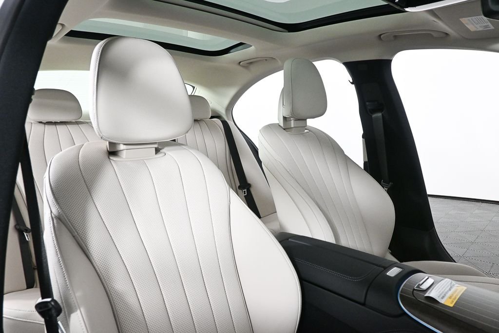 New 2026 Cirrus Silver Metallic Mercedes-Benz E 450 image 20