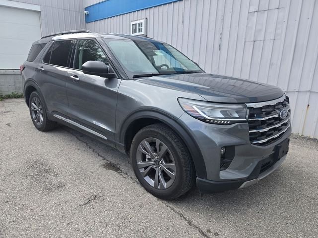 Used 2025 Gray Metallic Ford Active image 4