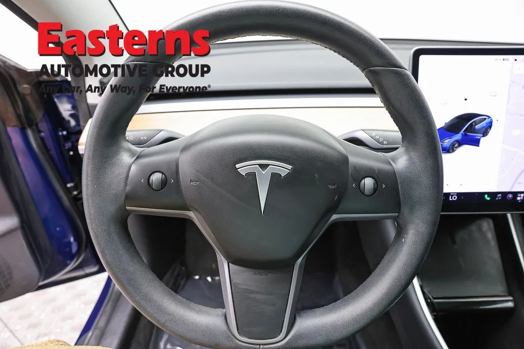 Used 2020 Blue Tesla Standard image 10