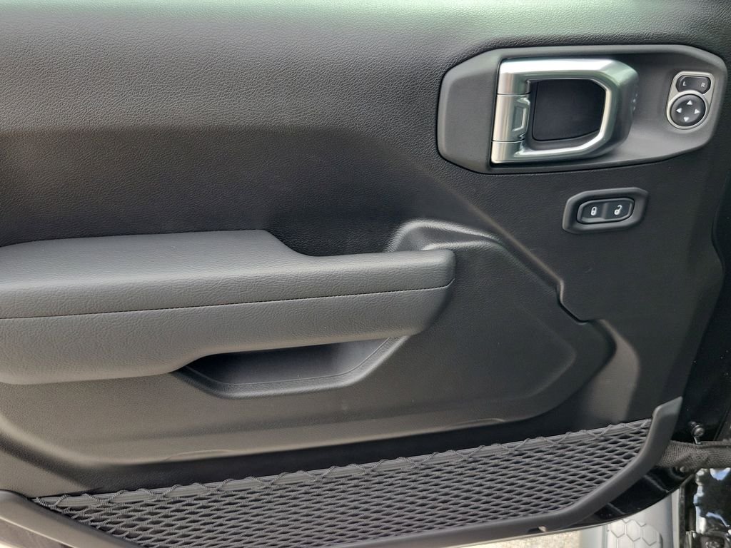 New 2026 Black Clearcoat Jeep Sport S image 16