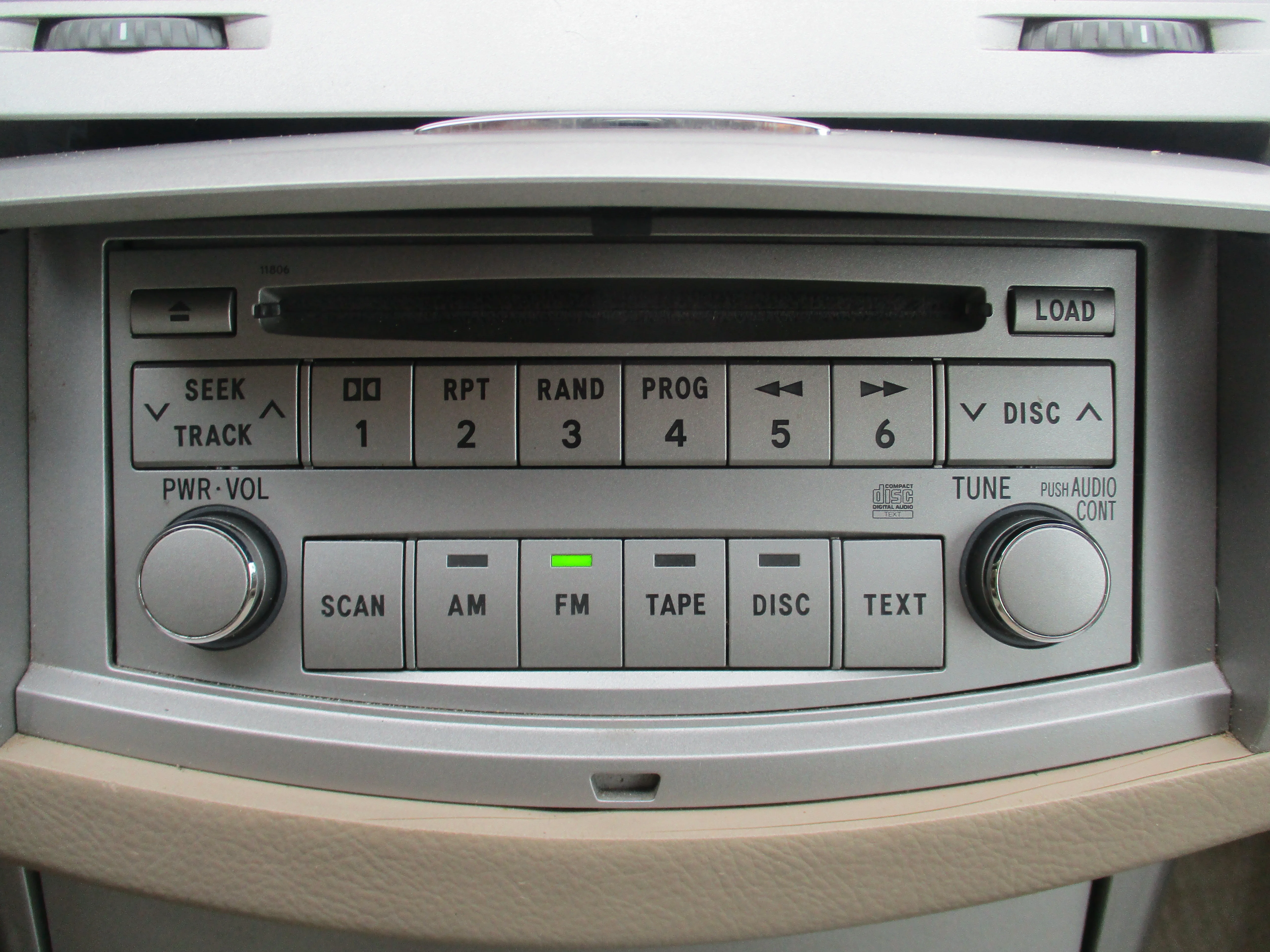Used 2007 Beige Toyota  image 23