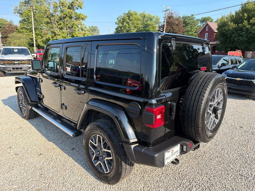 Used 2024 Black Jeep Sahara image 9