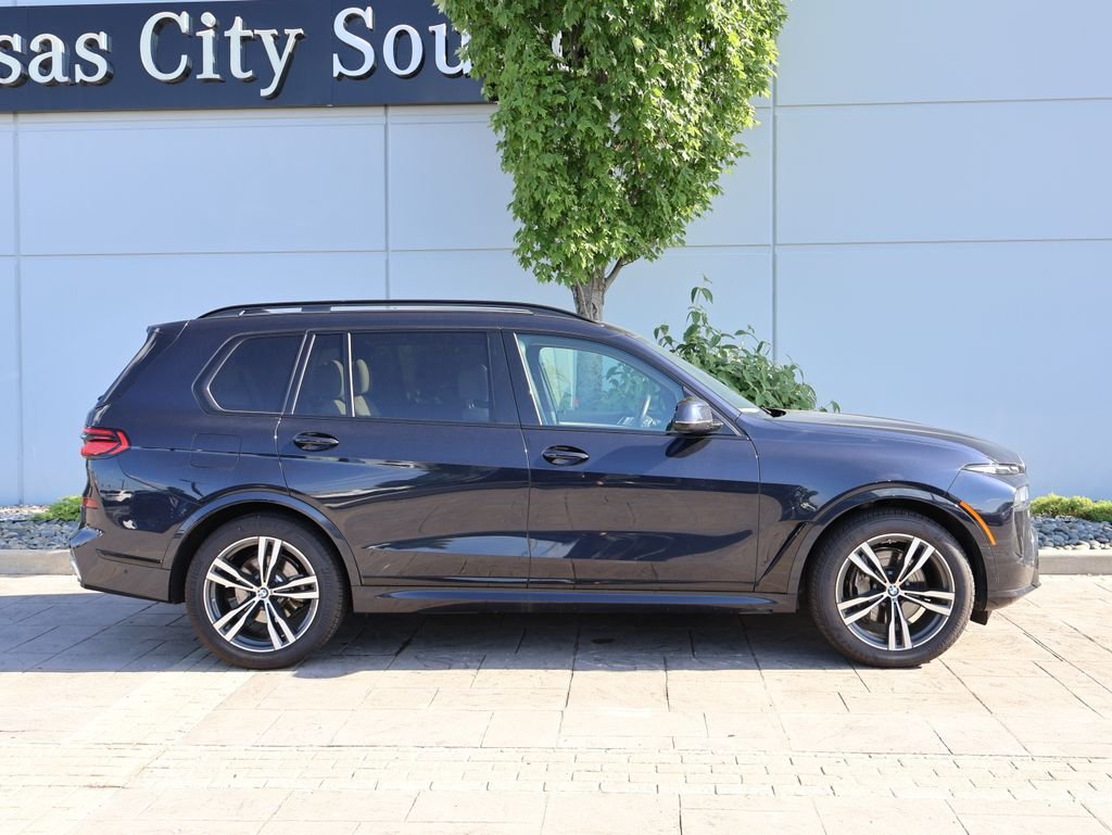 Used 2023 Carbon Black Metallic BMW xDrive40i image 50