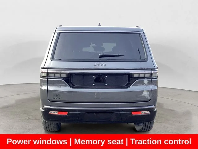 New 2026 Gray Metallic Jeep LIMITED ALTITUDE 4X4 image 5