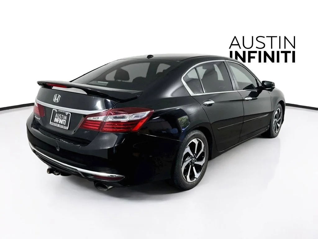 Used 2016 Black Honda EX-L image 7