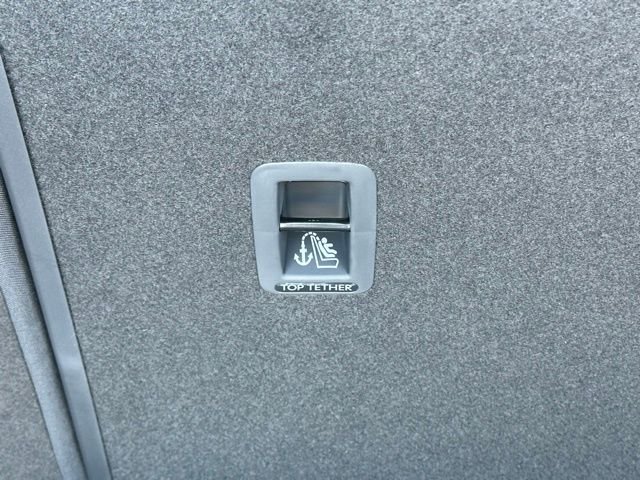 New 2026 Opal White W/Deep Black Roof Volkswagen 2.0T SE R-Line Black image 20