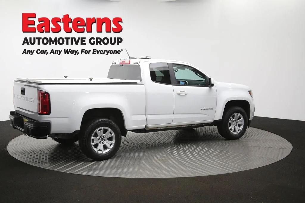 Used 2022 White Chevrolet LT image 42