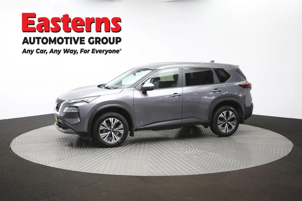 Used 2023 Gray Nissan SV image 60