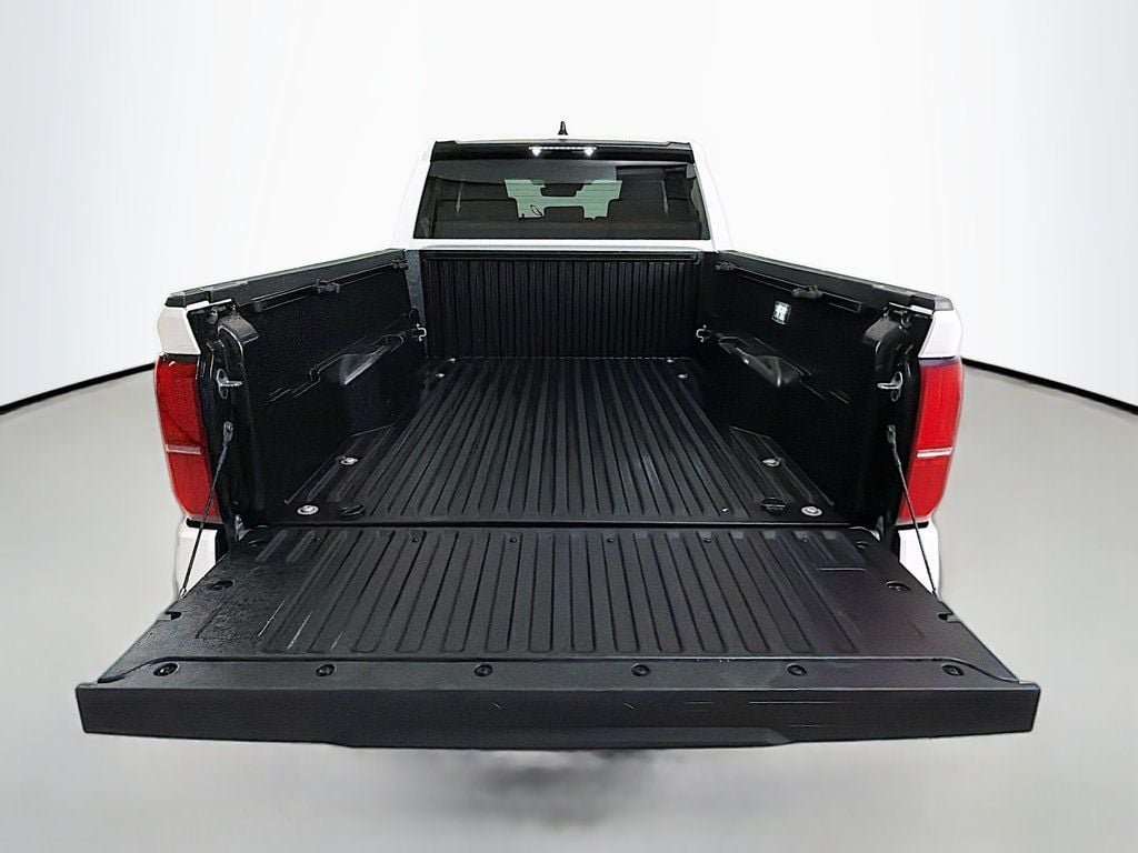 Used 2025 Ice Cap Toyota SR5 Double Cab 6