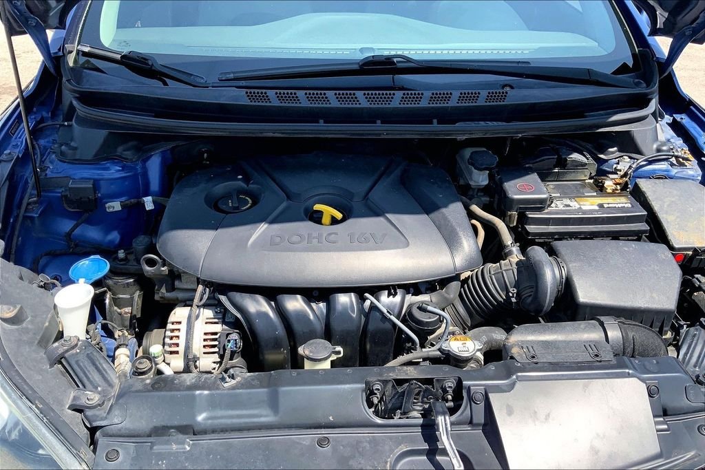Used 2015 Blue Hyundai SE image 26