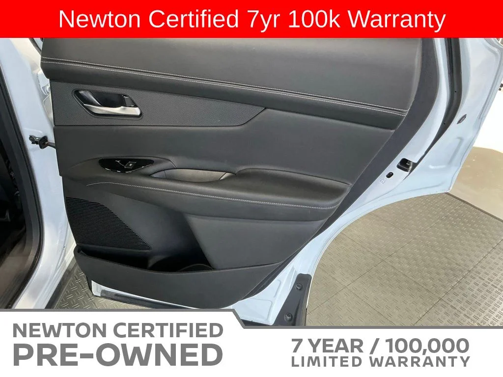 Certified Used 2025 White Pearl Nissan SL image 38