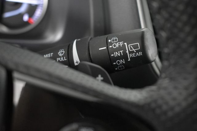 Used 2023  Honda Elite image 38