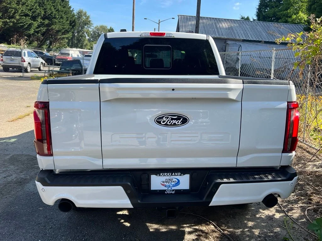 New 2026 Oxford White Ford Lariat® image 6