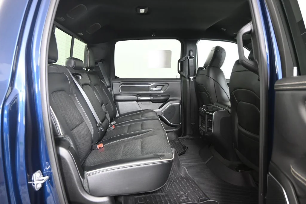 Used 2021 Blue Ram Laramie image 17