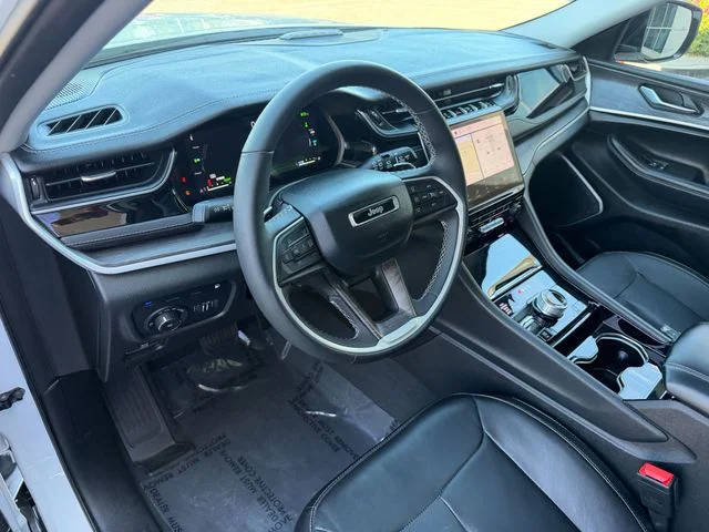 Used 2023 White Jeep 4xe image 13