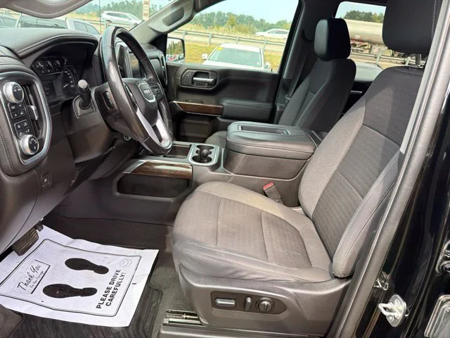 Used 2022 Black GMC Elevation image 21