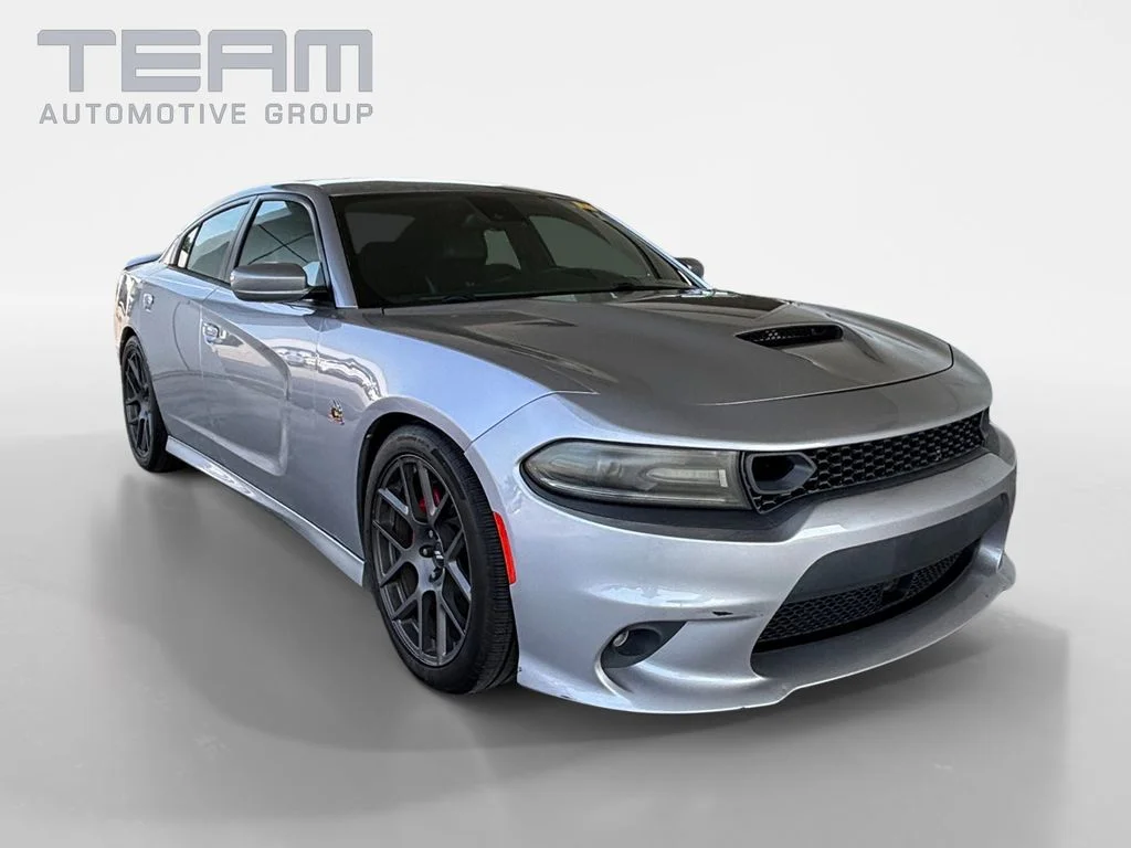 Used 2016 Silver Dodge R/T Scat Pack image 1