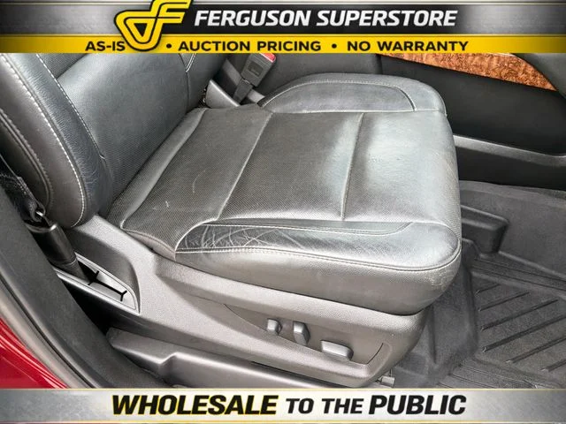 Used 2019 Red Chevrolet Premier image 25