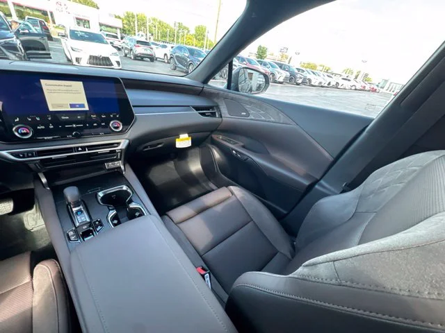 New 2026 Nori Green Pearl Lexus LUXURY image 52