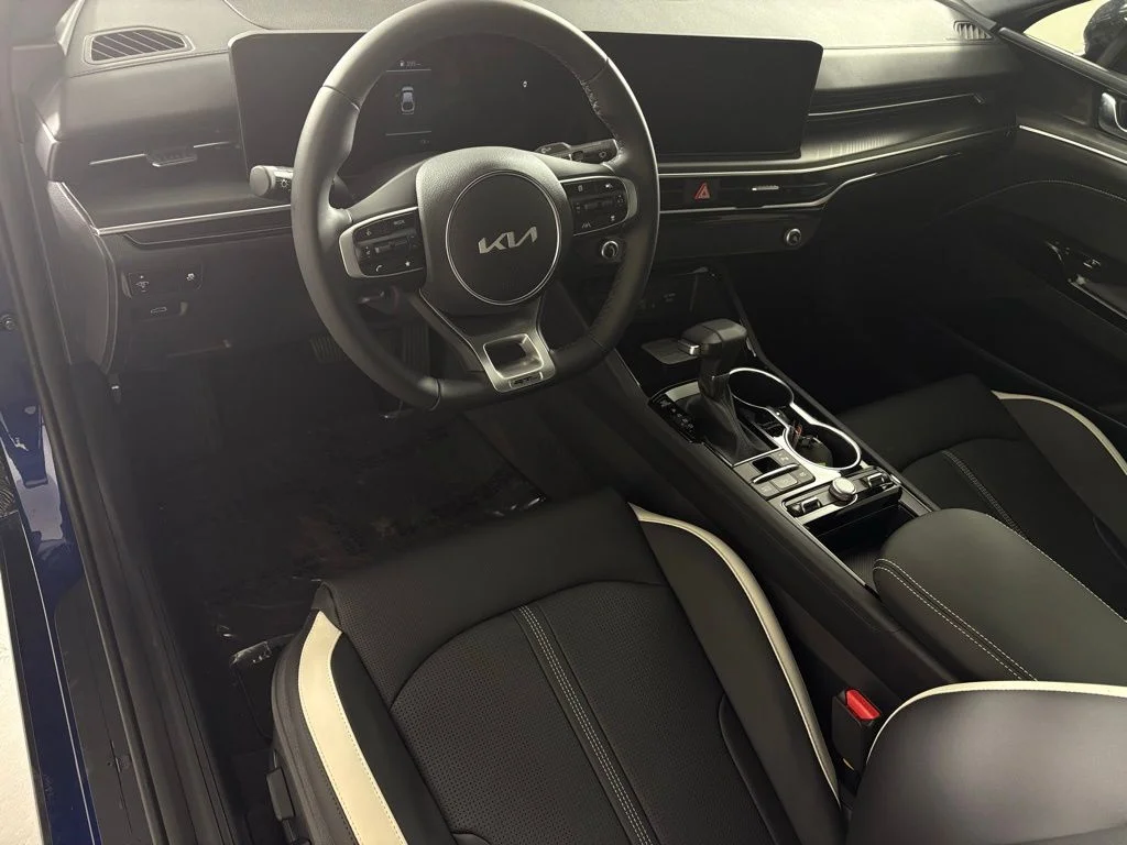 New 2026 Yacht Blue Kia GT-Line FWD image 17
