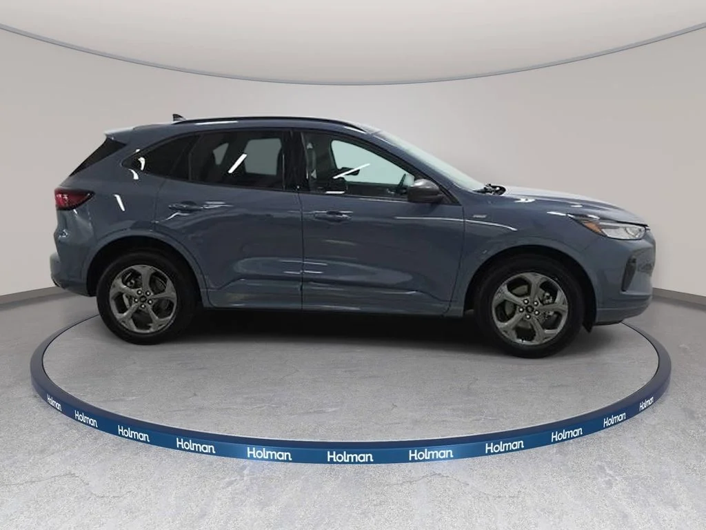 Used 2023 Blue Ford ST-Line image 5