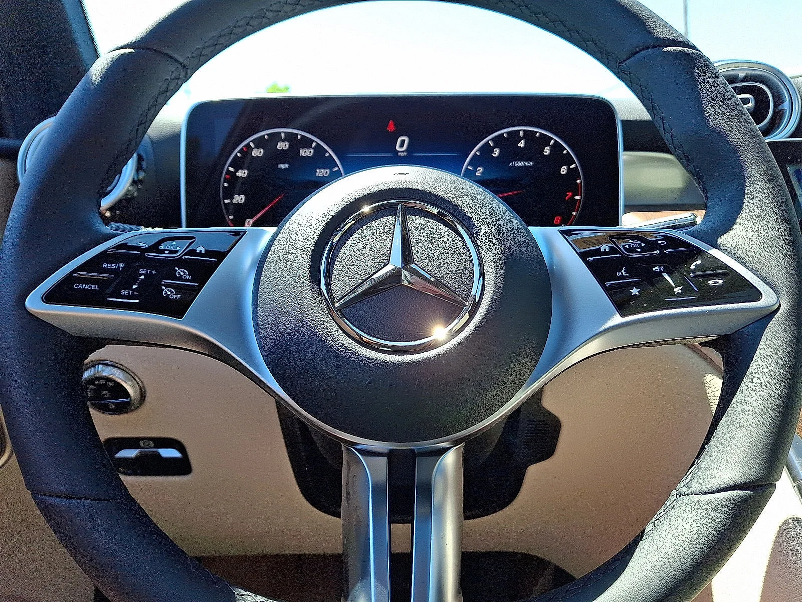 Used 2026 Black Mercedes-Benz GLC 300 image 12